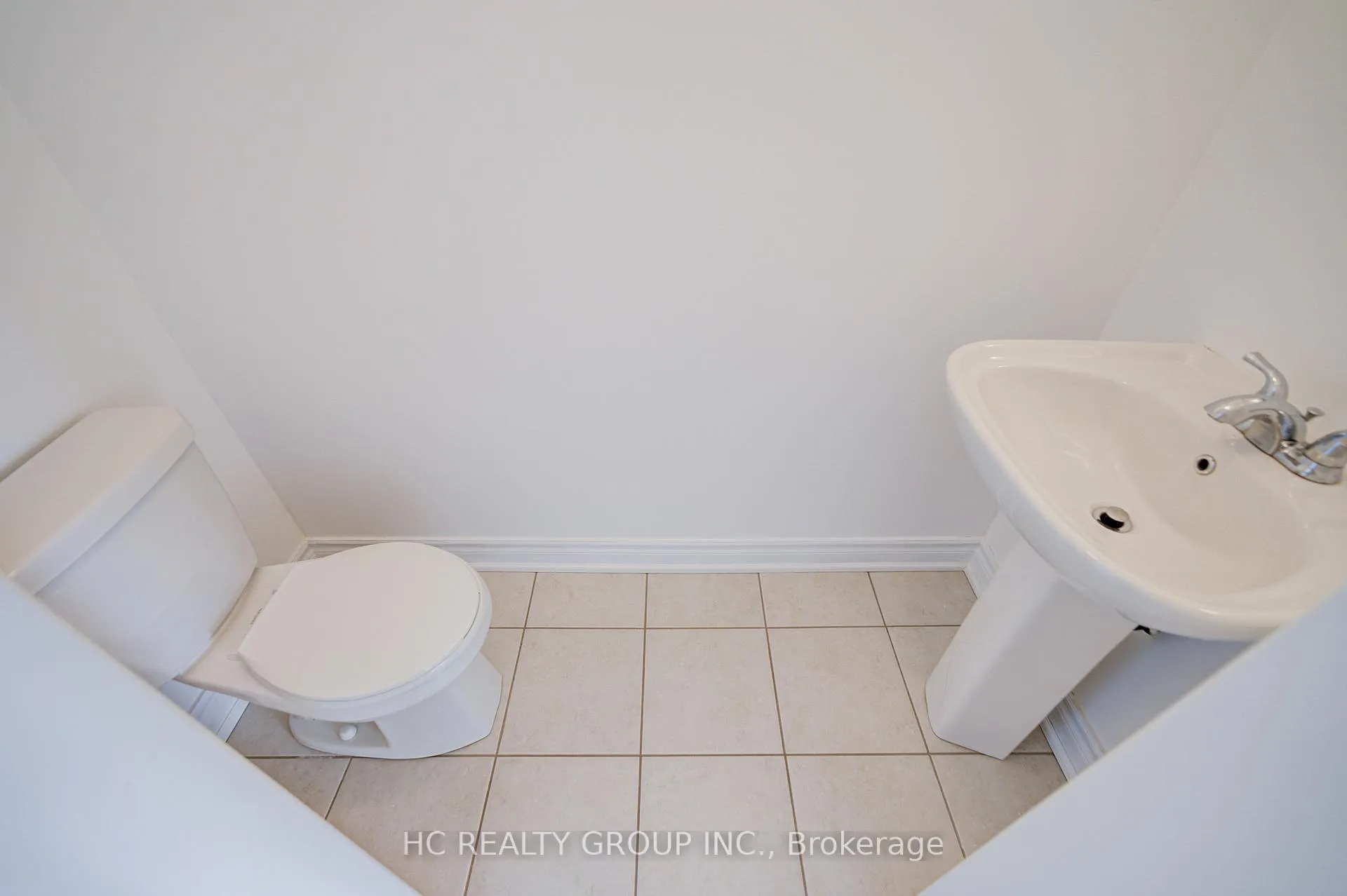 Photo 4 of 5259 Major Mackenzie Drive E, Markham, Berczy — HOMEH