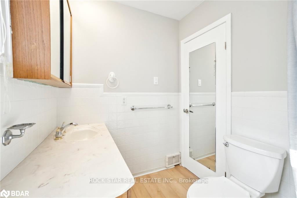 Photo 16 of 73 Bunting Road, St. Catharines, E. Chester — HOMEH