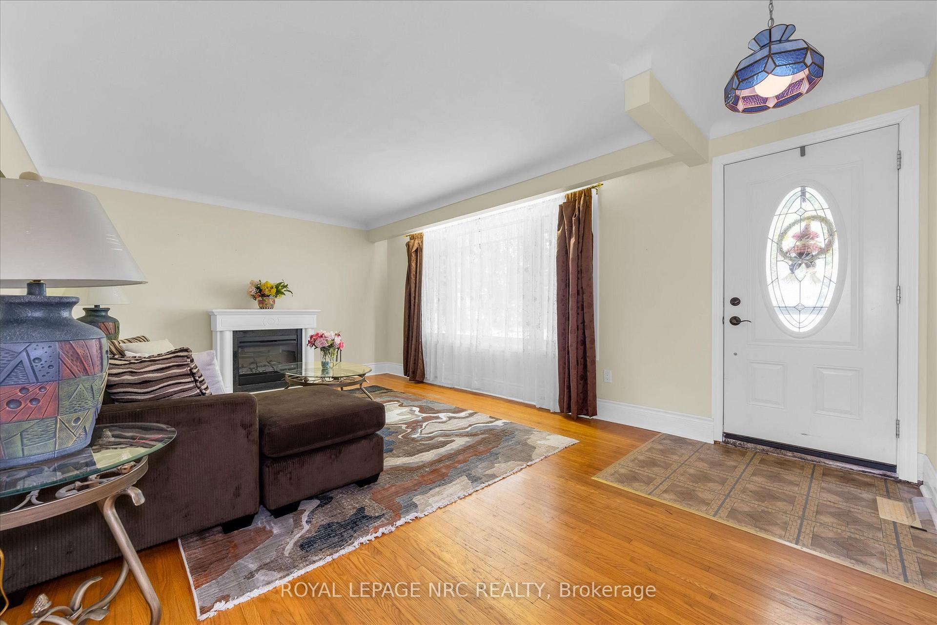 Photo 16 of 59 Croydon Drive, St. Catharines, Lakeshore — HOMEH