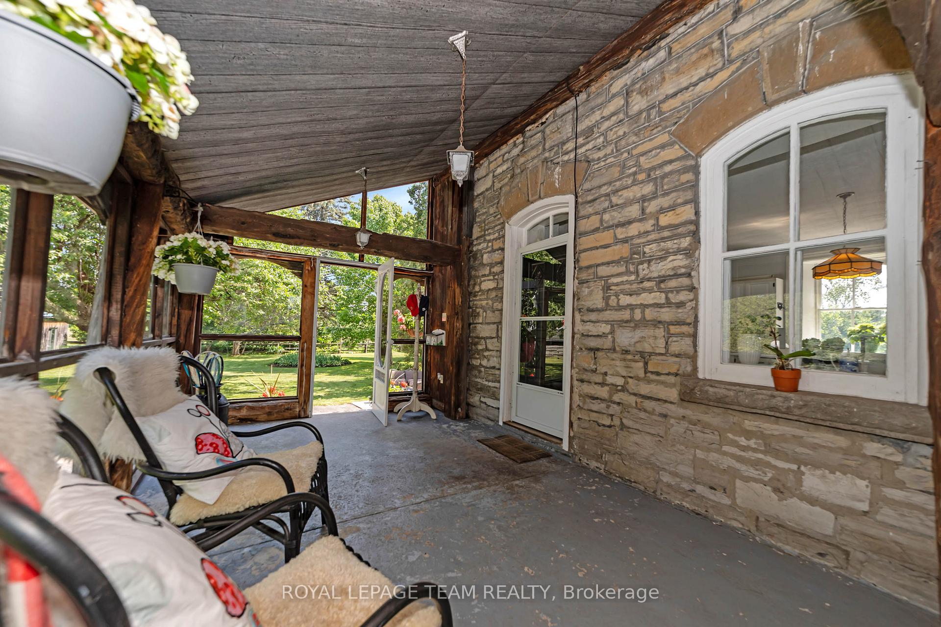 Photo 4 of 8202 Flewellyn Road, Ottawa, Remainder of Stittsville & Area — HOMEH