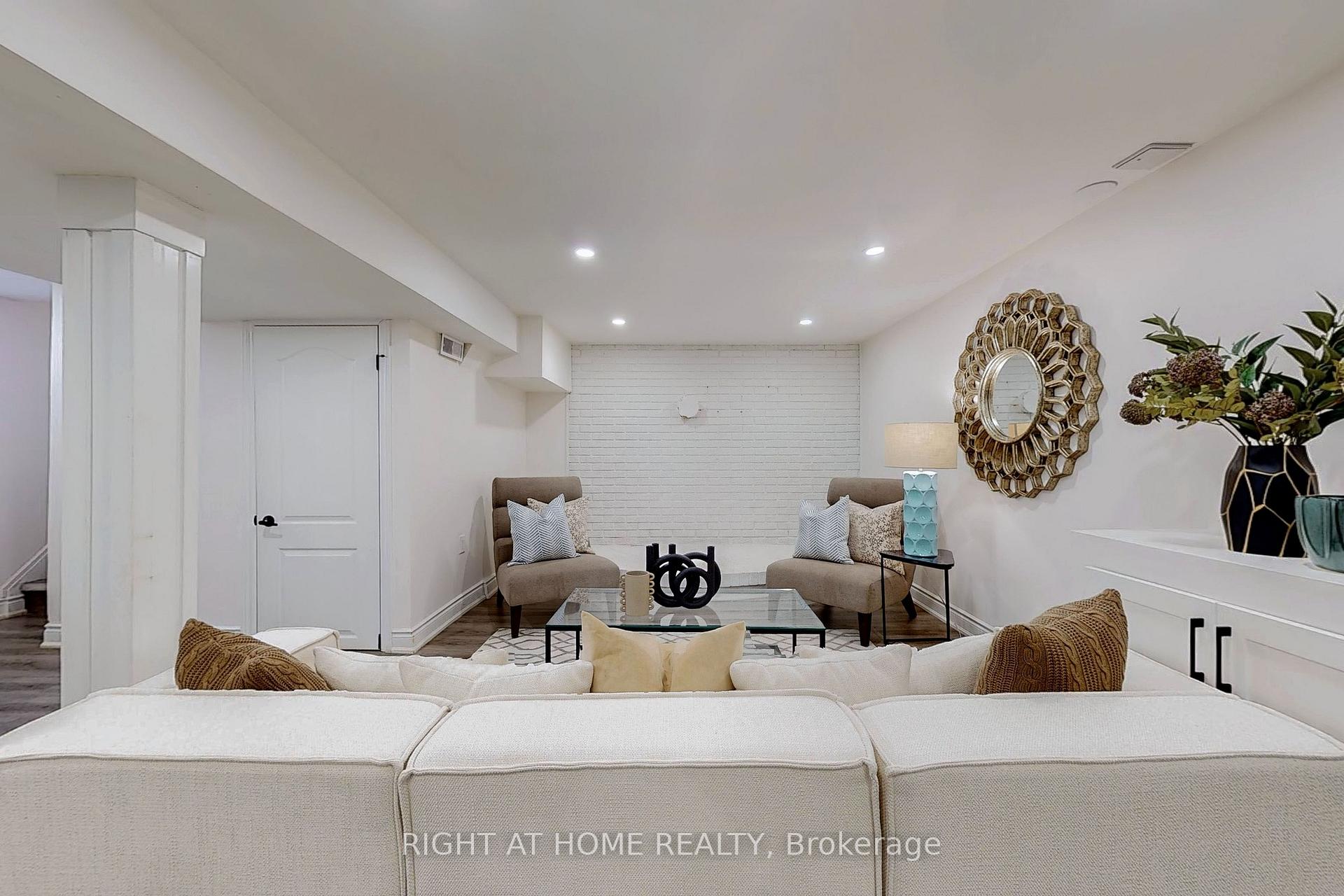Photo 5 of Unit Basement, 4 Chapman Court, St. Catharines, Carlton/Bunting — HOMEH