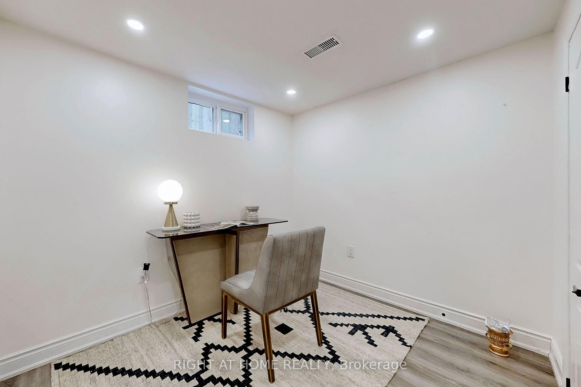 Photo 15 of Unit Basement, 4 Chapman Court, St. Catharines, Carlton/Bunting — HOMEH