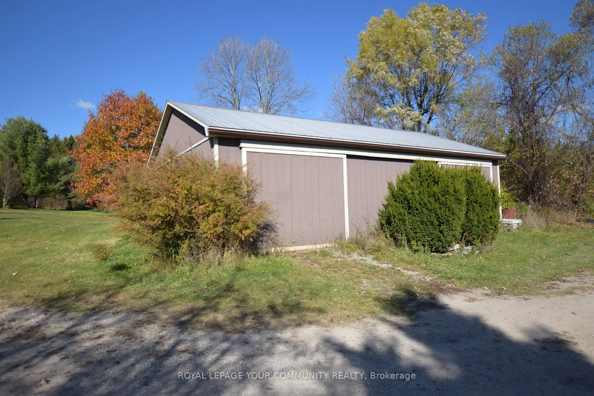 Photo 22 of 1973 10TH Side Road, New Tecumseth, Rural New Tecumseth — HOMEH