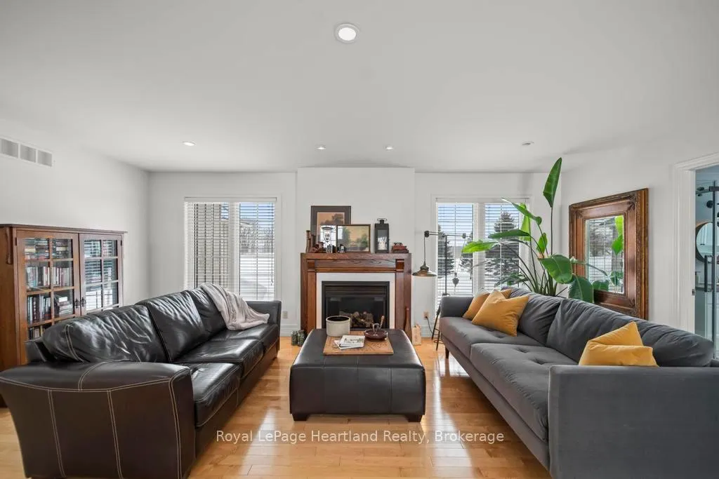 Photo 7 of 81572 Lucknow Line, Ashfield-Colborne-Wawanosh, Colborne — HOMEH