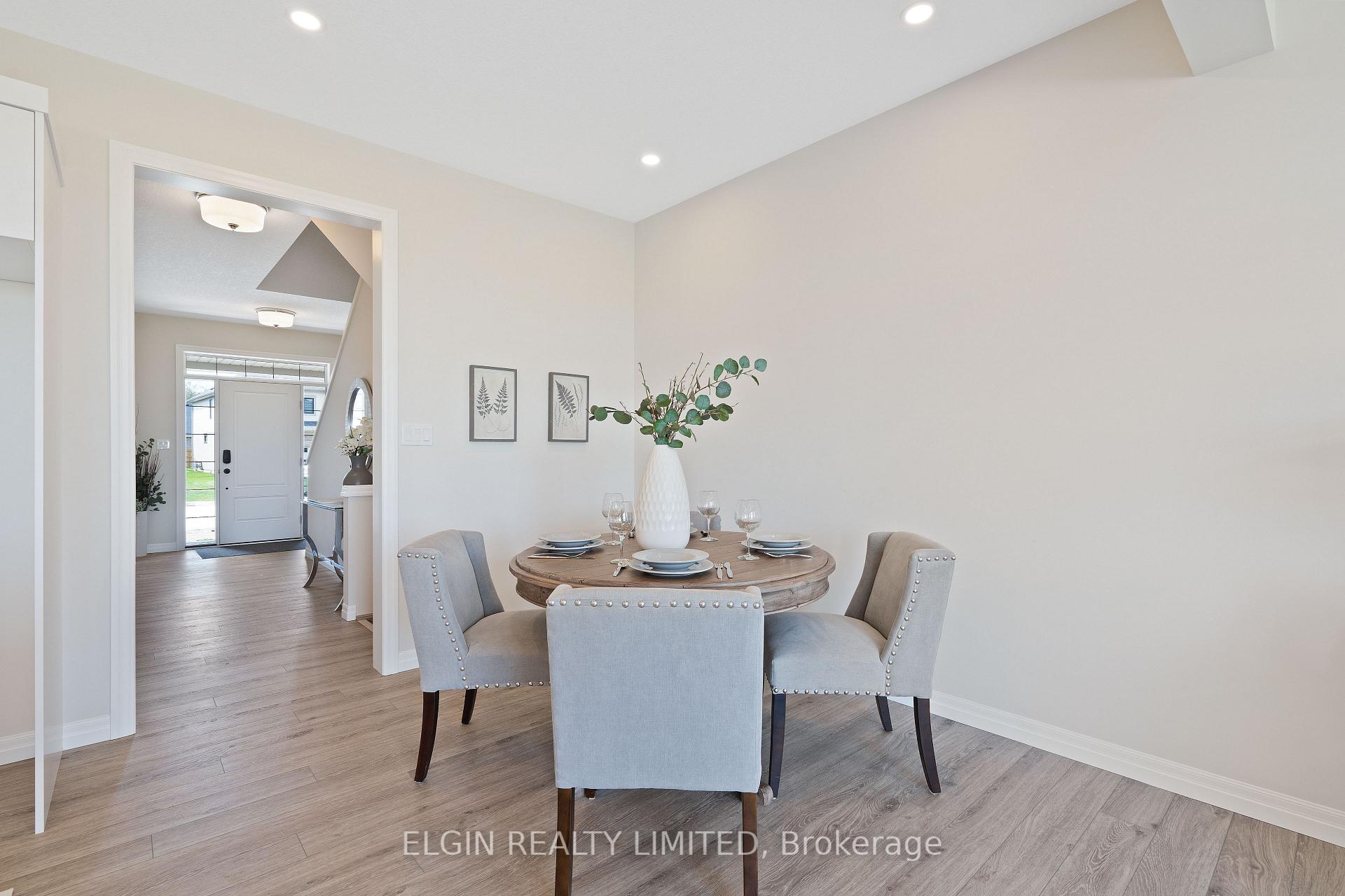 Photo 9 of 225 Renaissance Drive, St. Thomas — HOMEH
