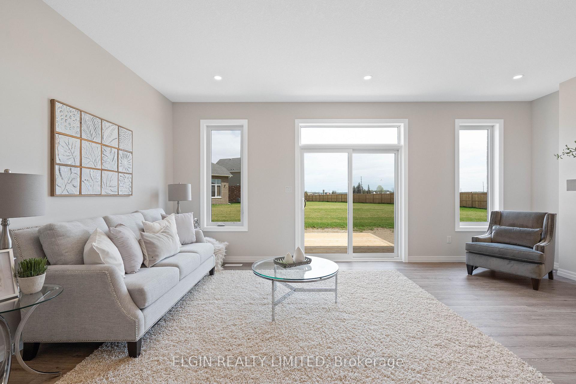 Photo 10 of 225 Renaissance Drive, St. Thomas — HOMEH