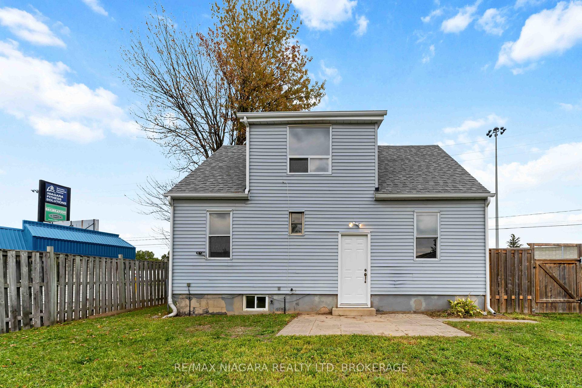 Photo 26 of 21 Maywood Avenue, St. Catharines, Haig — HOMEH