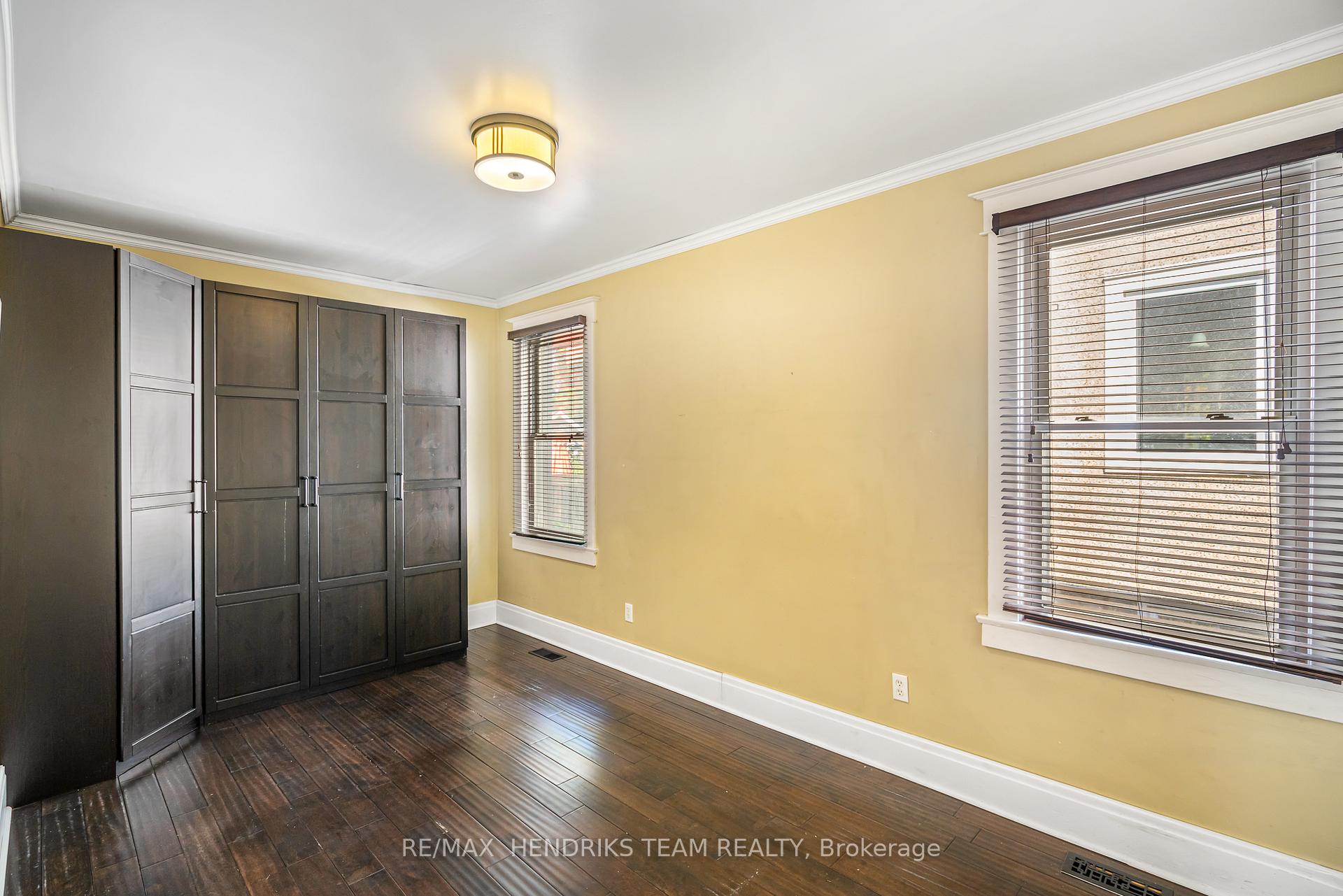 Photo 12 of 4 Ravine Road, St. Catharines, Oakdale — HOMEH