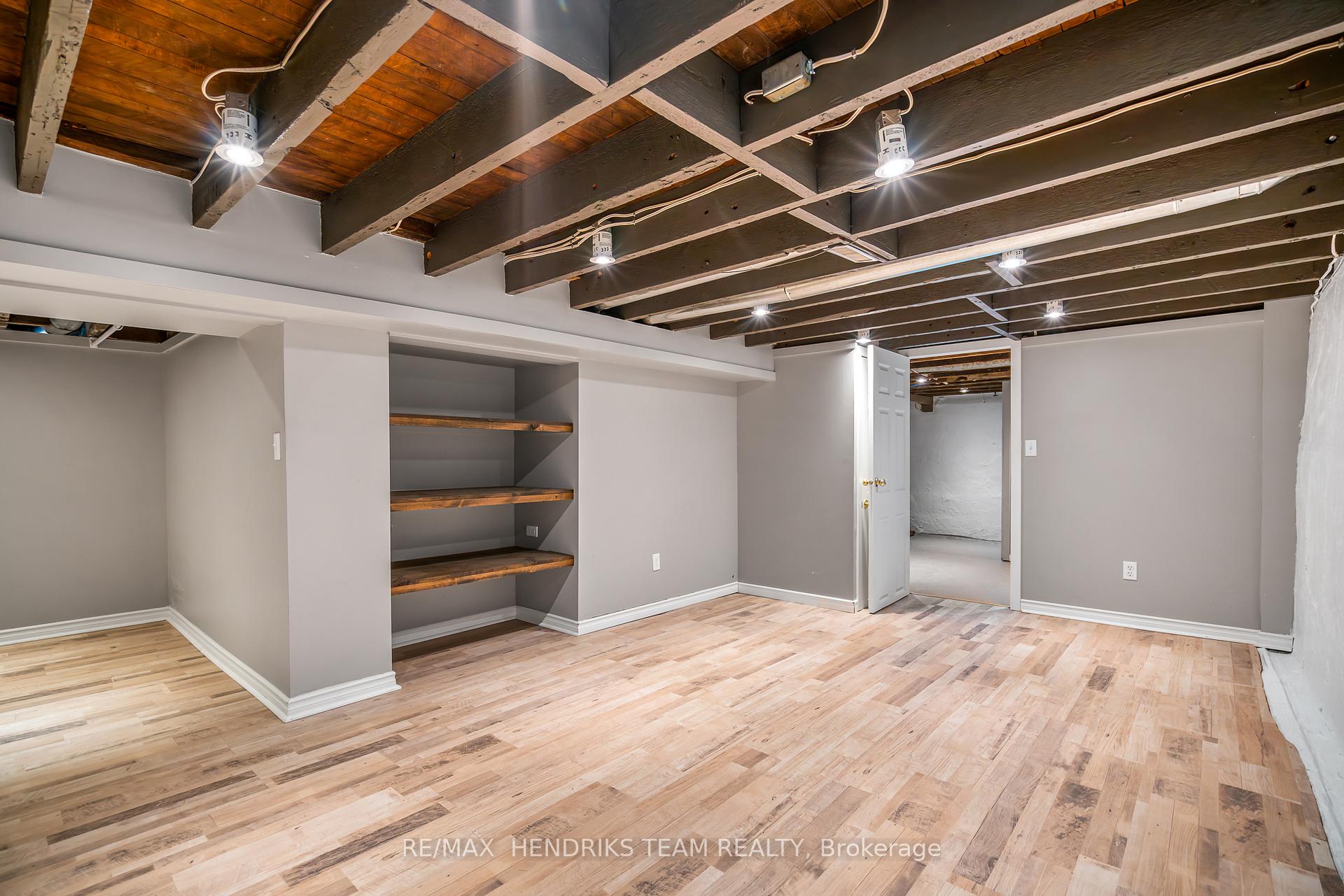 Photo 21 of 4 Ravine Road, St. Catharines, Oakdale — HOMEH