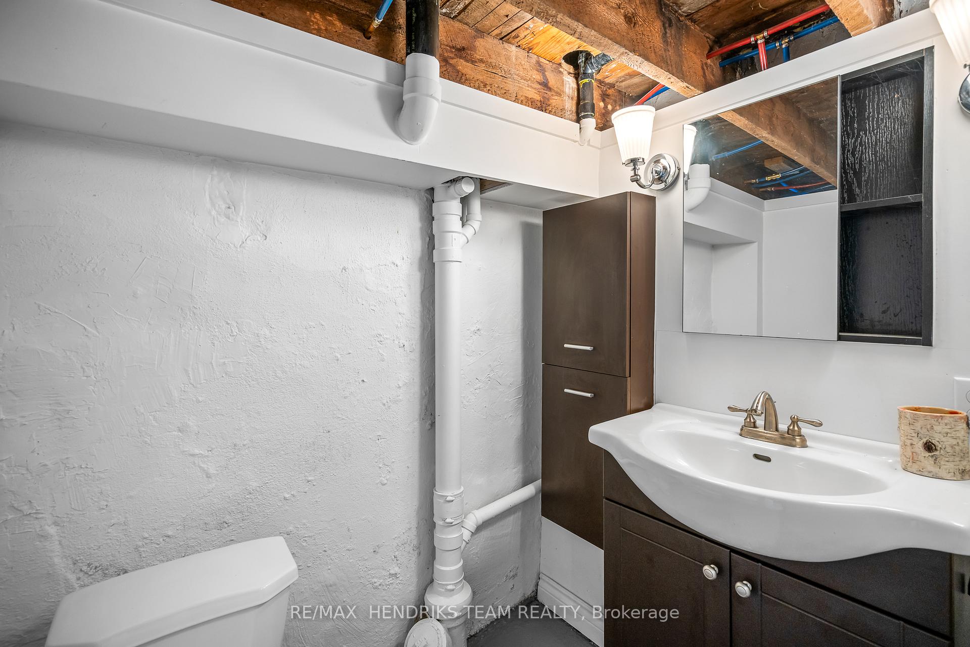 Photo 23 of 4 Ravine Road, St. Catharines, Oakdale — HOMEH