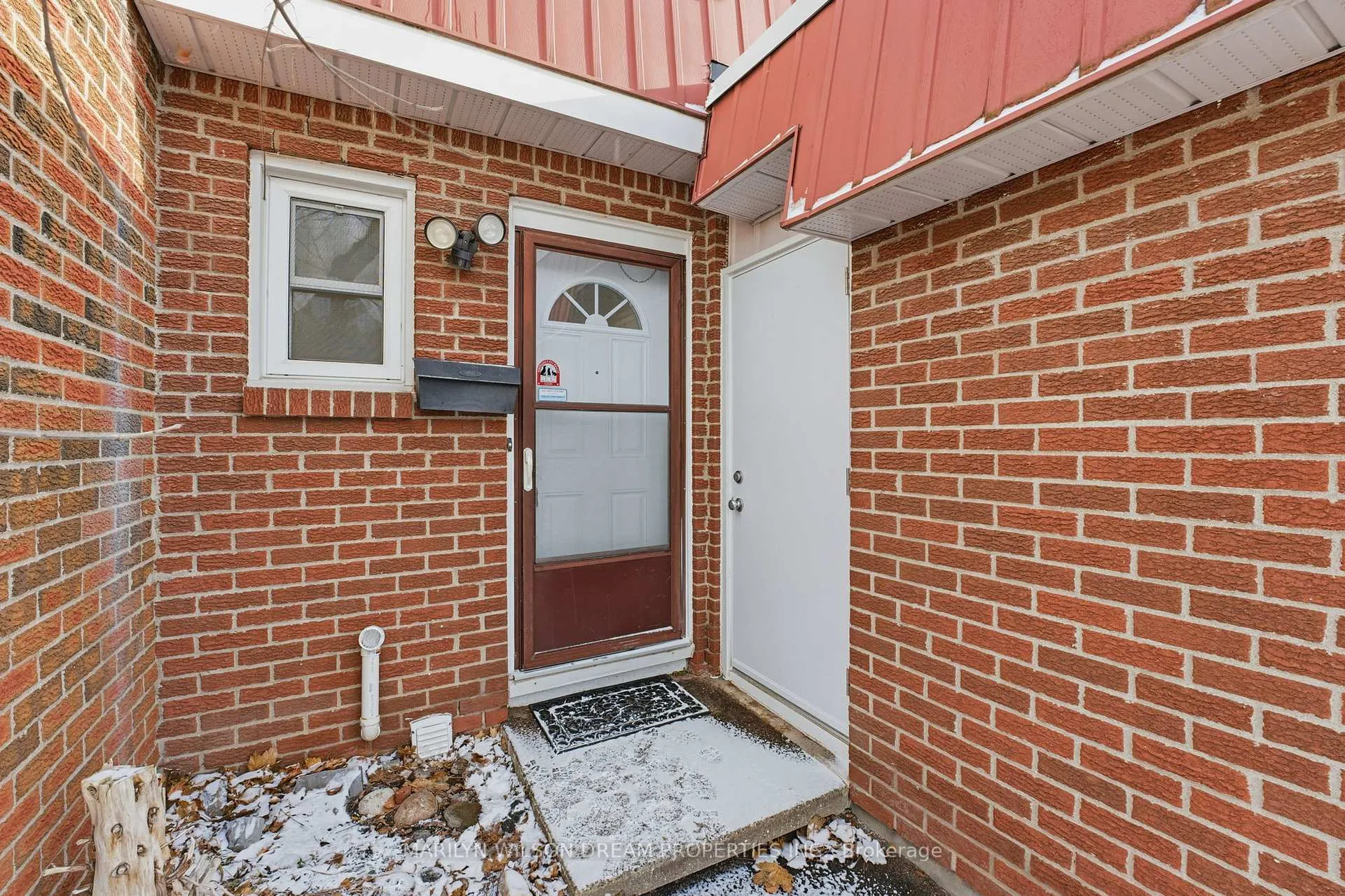 Photo 2 of Unit 54, 403 Miranda Private, Ottawa, Carson Meadows — HOMEH