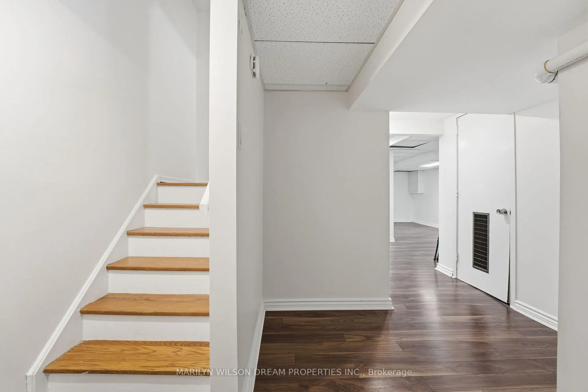 Photo 24 of Unit 54, 403 Miranda Private, Ottawa, Carson Meadows — HOMEH