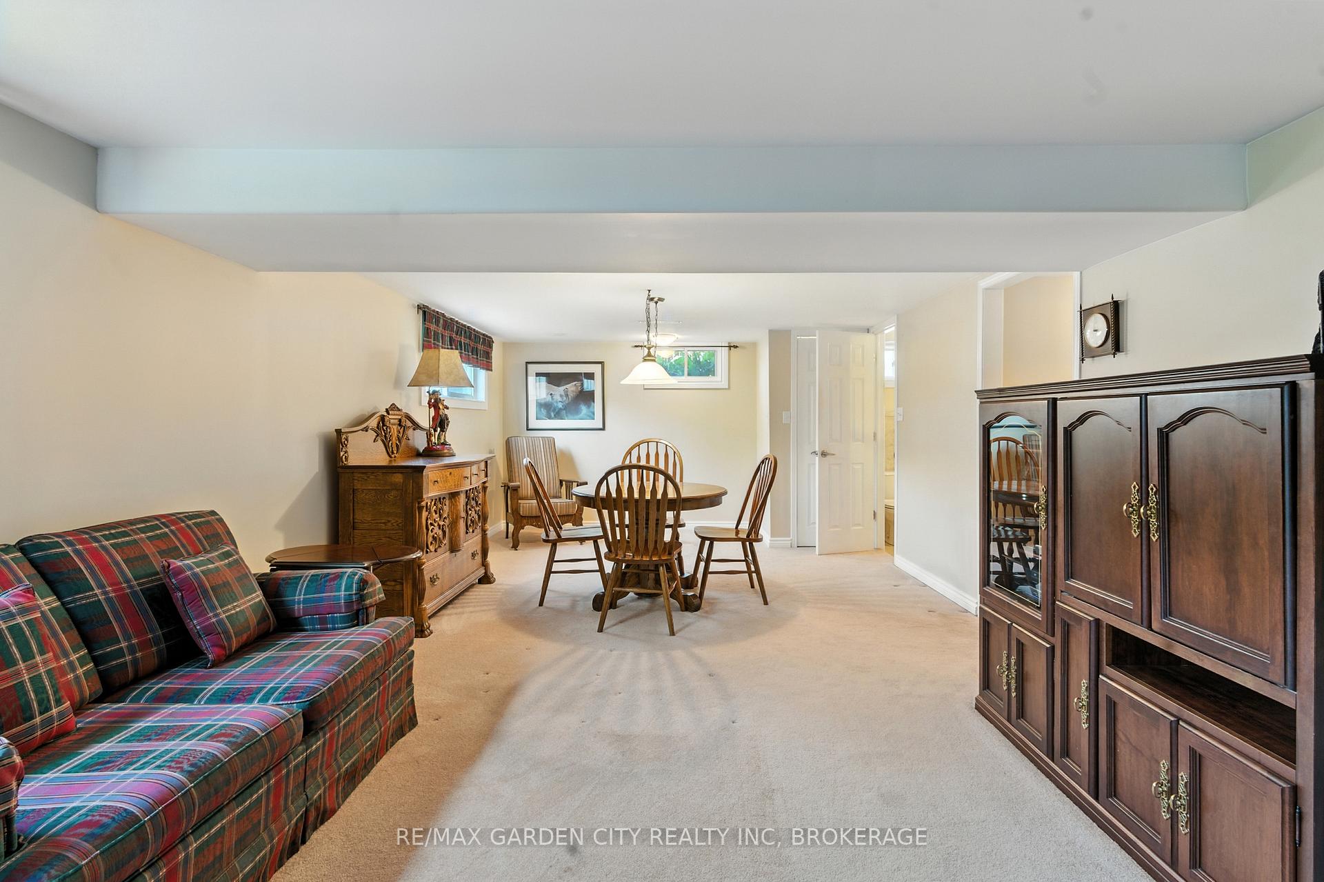 Photo 31 of 28 Faye Crescent, St. Catharines, Lakeport — HOMEH
