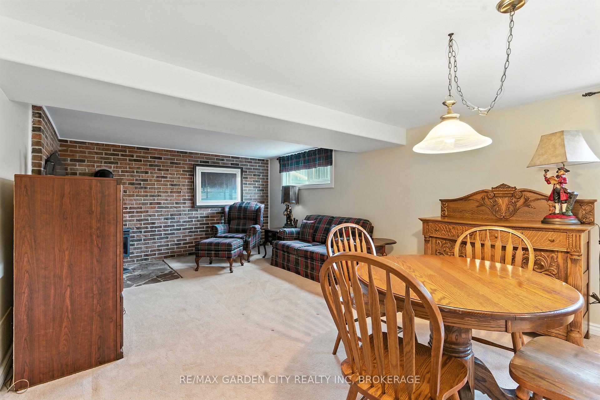 Photo 33 of 28 Faye Crescent, St. Catharines, Lakeport — HOMEH