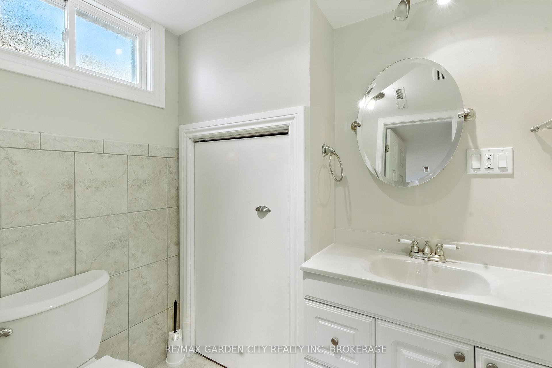 Photo 35 of 28 Faye Crescent, St. Catharines, Lakeport — HOMEH