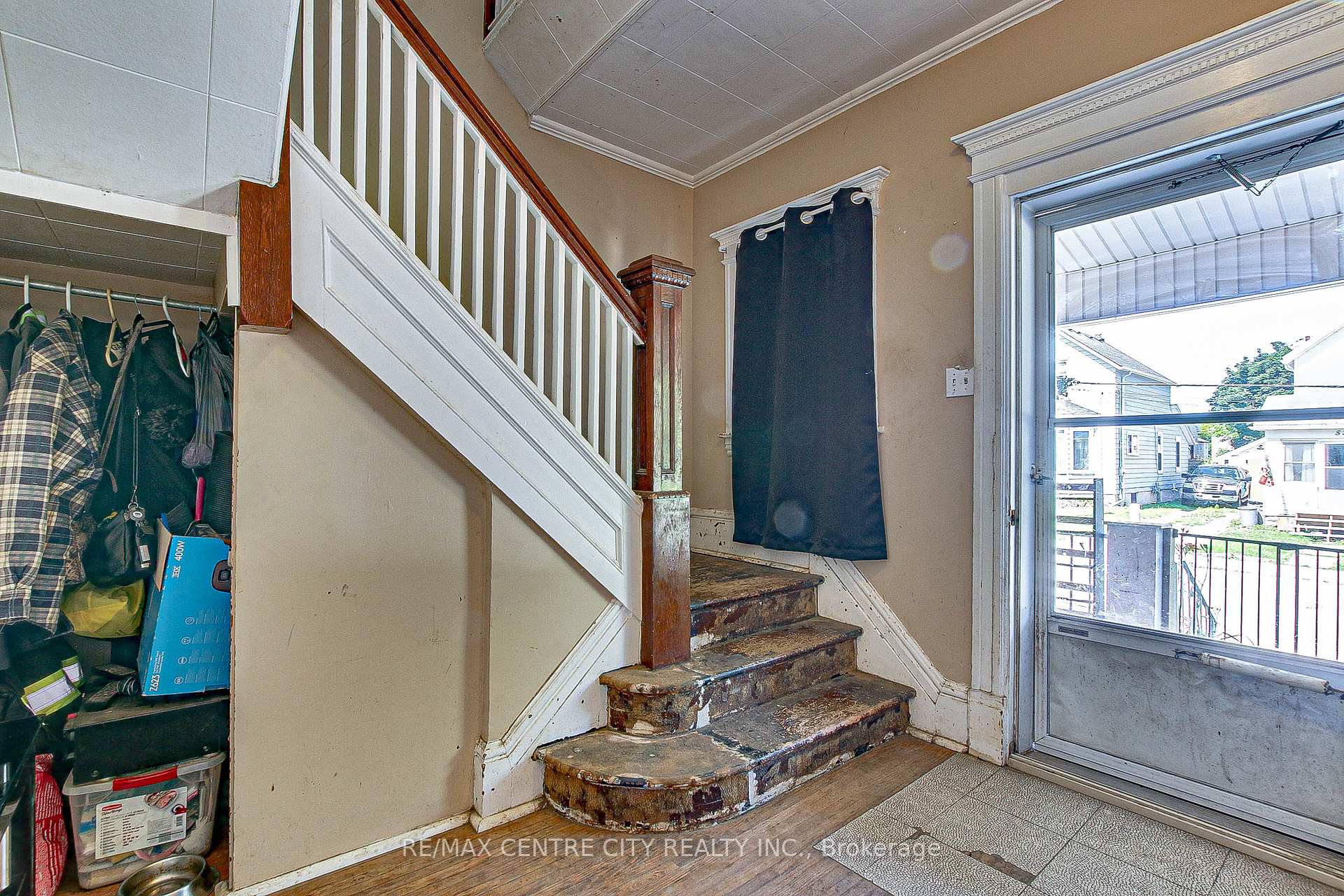 Photo 3 of 51 East Street, St. Thomas — HOMEH