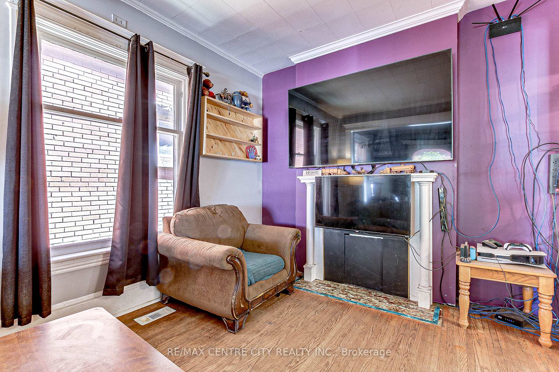 Photo 6 of 51 East Street, St. Thomas — HOMEH