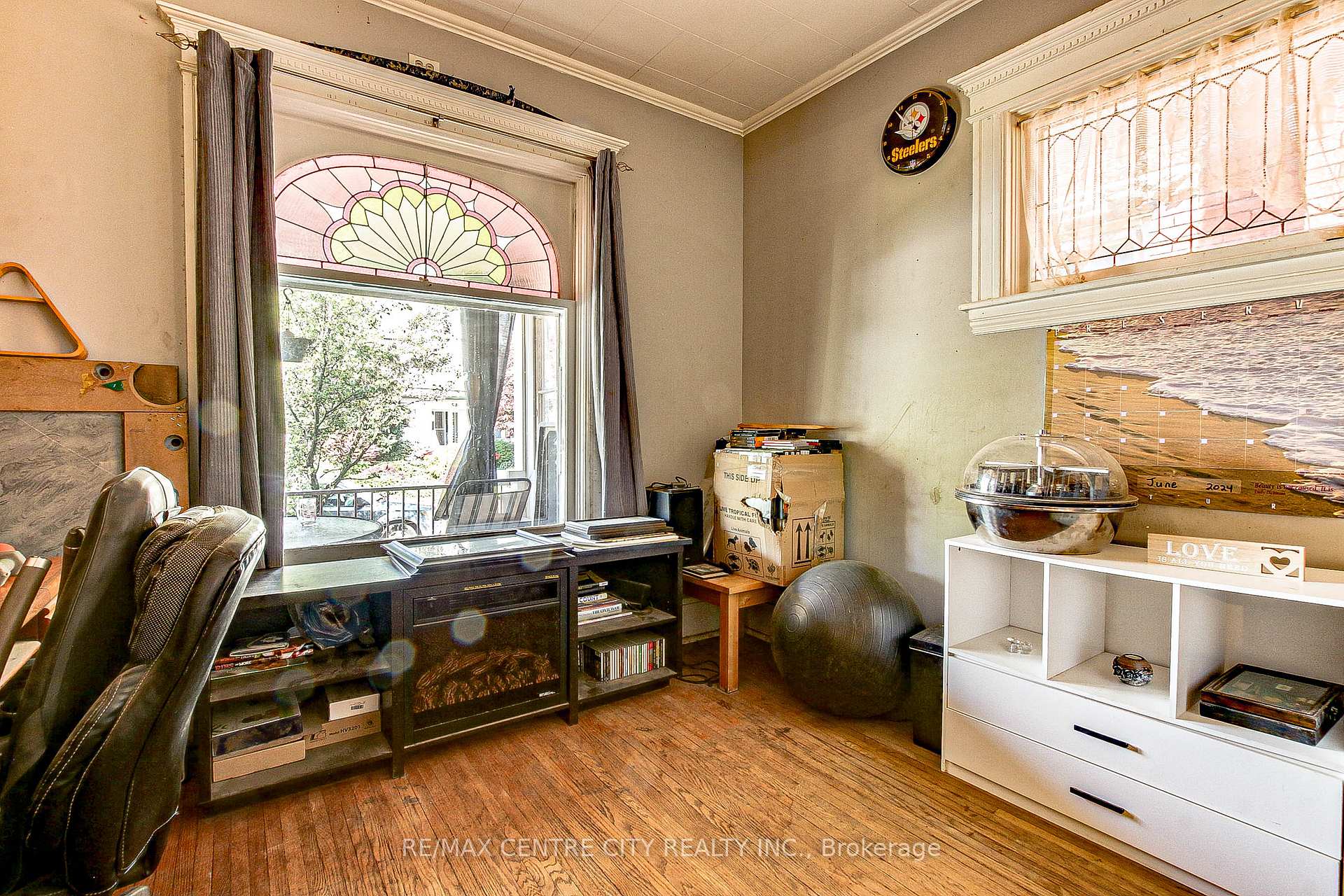 Photo 7 of 51 East Street, St. Thomas — HOMEH
