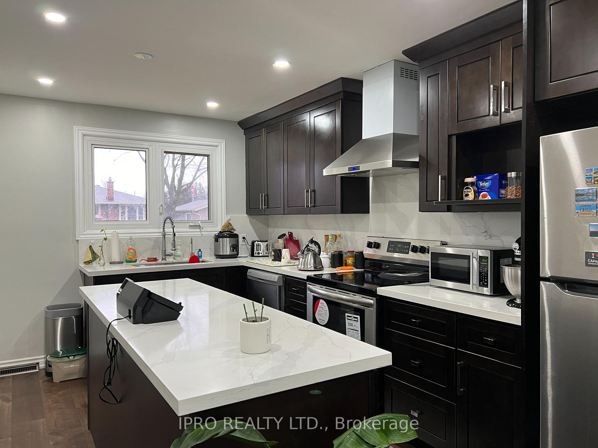 Photo 22 of 9 Kennedy Avenue, St. Catharines, Vine/Linwell — HOMEH