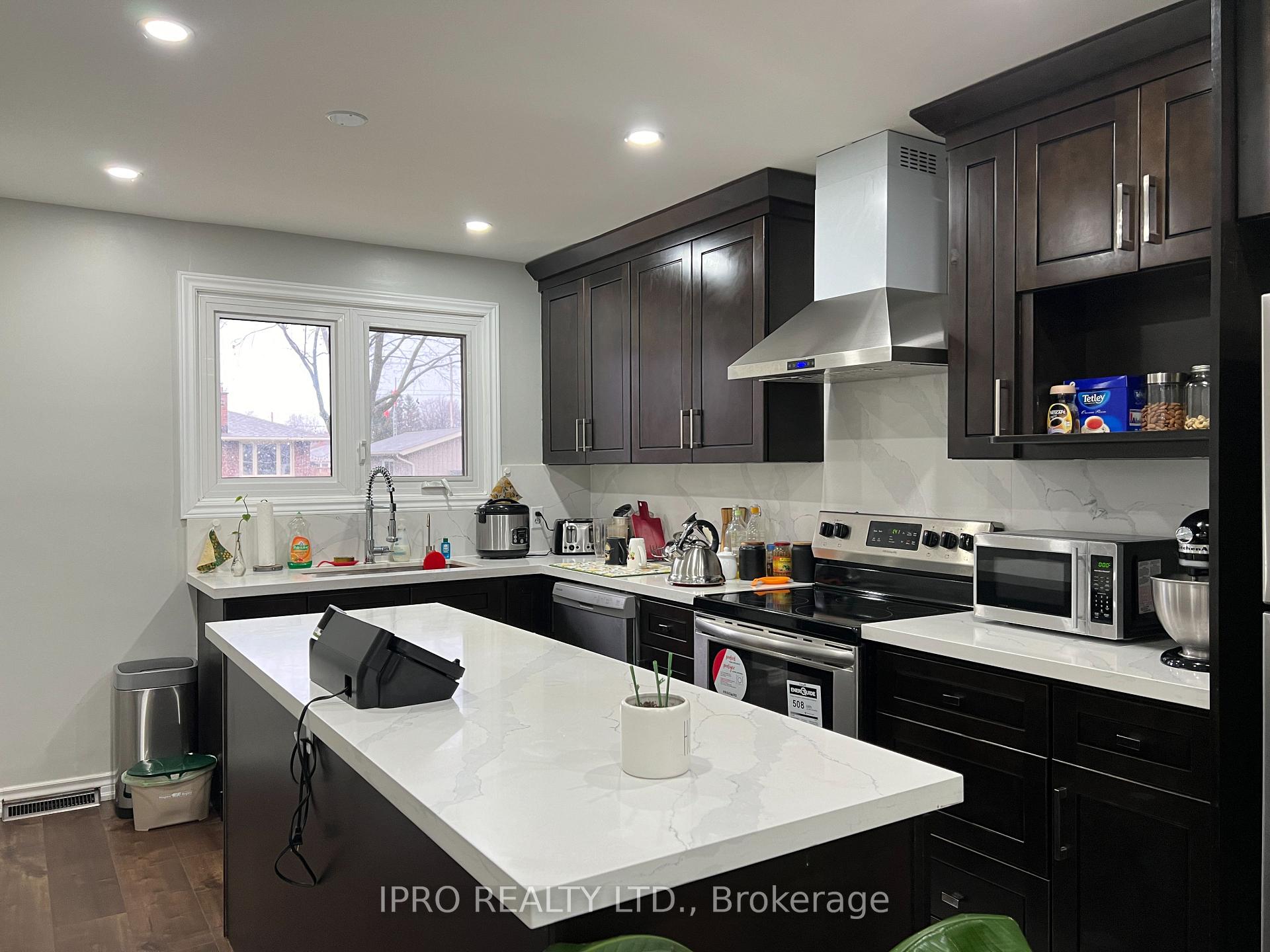 Photo 25 of 9 Kennedy Avenue, St. Catharines, Vine/Linwell — HOMEH