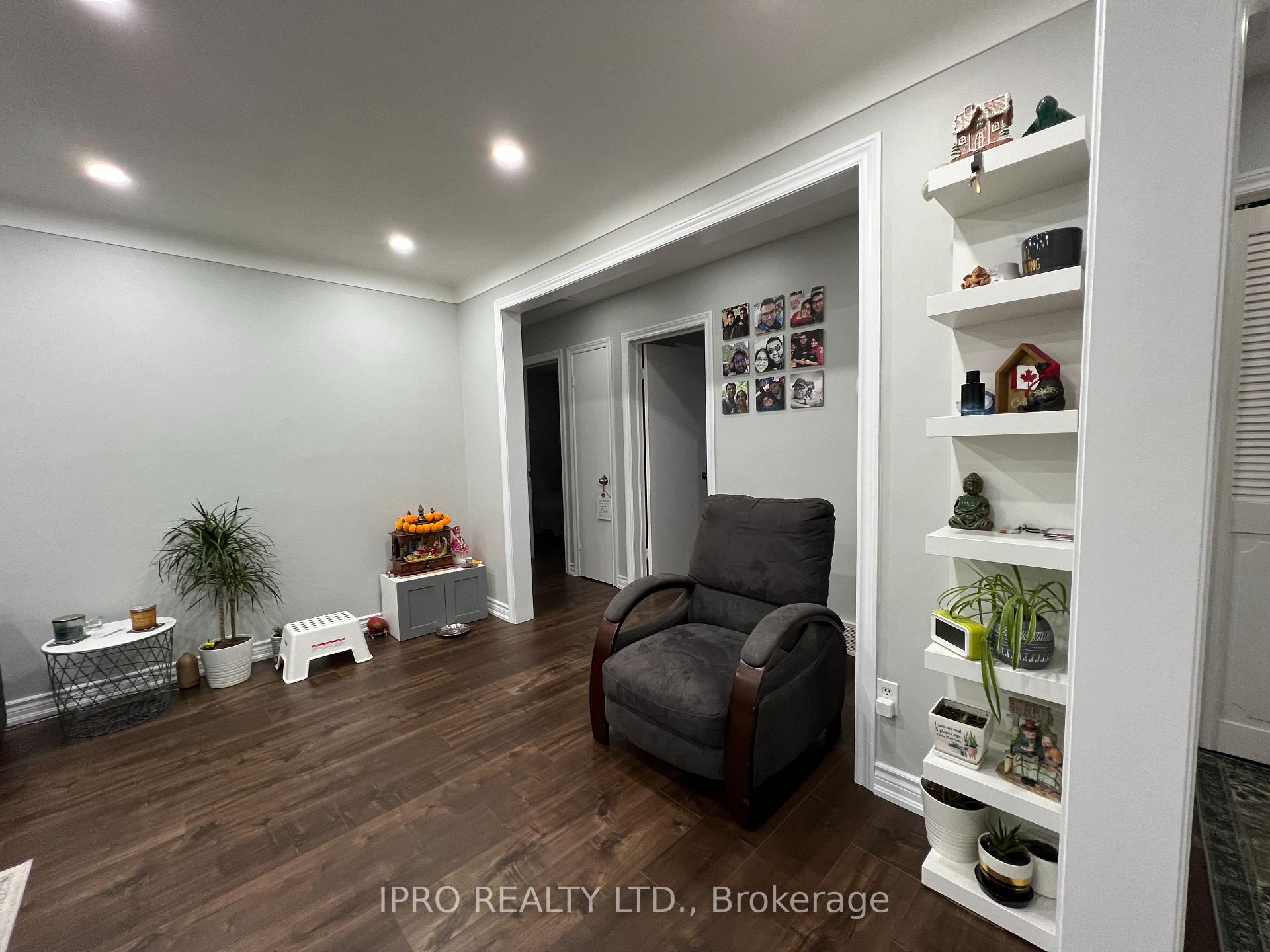 Photo 41 of 9 Kennedy Avenue, St. Catharines, Vine/Linwell — HOMEH