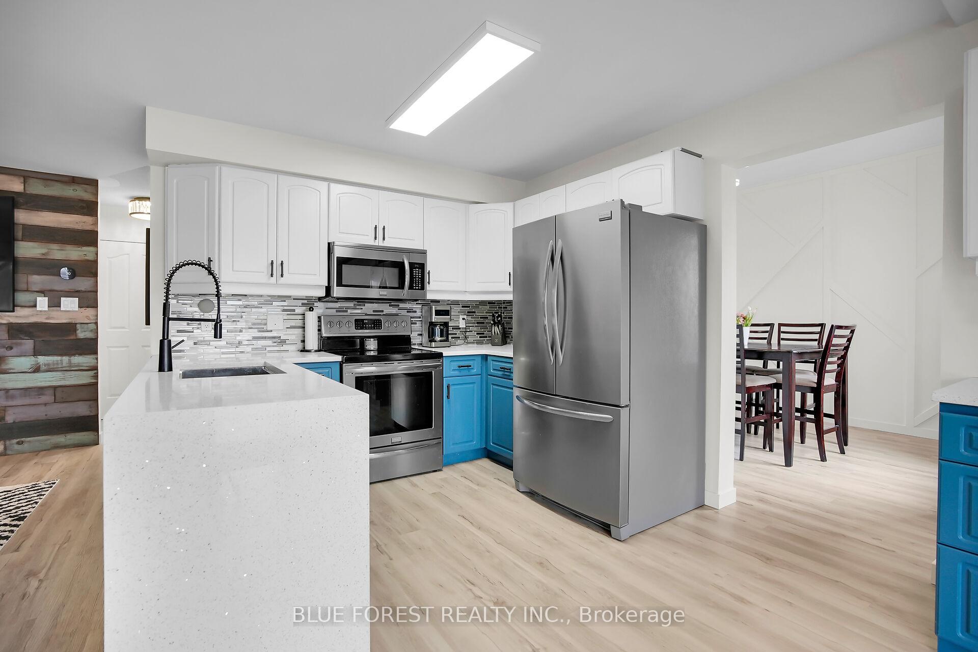 Photo 9 of 11 Ponsford Place, St. Thomas — HOMEH