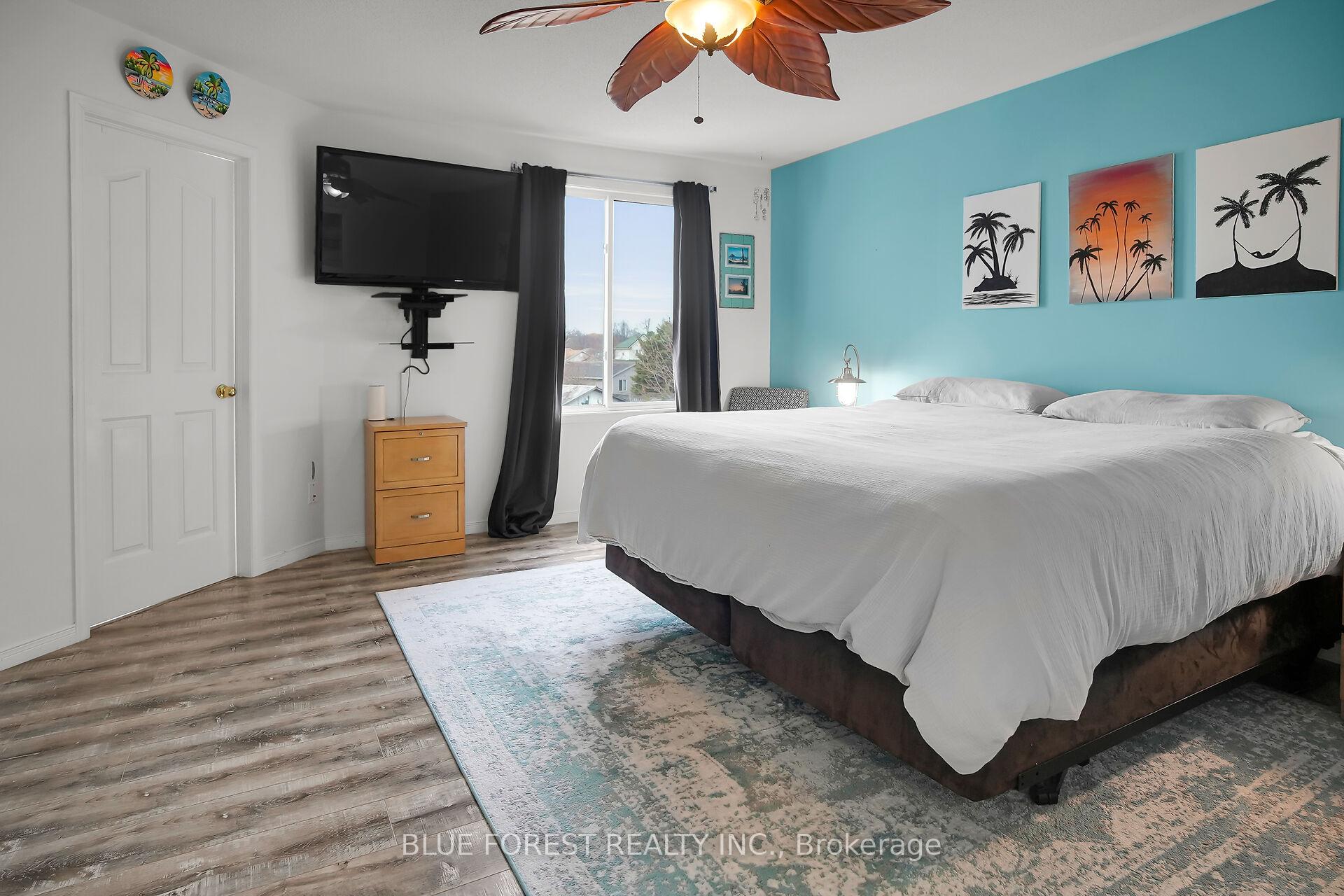 Photo 16 of 11 Ponsford Place, St. Thomas — HOMEH