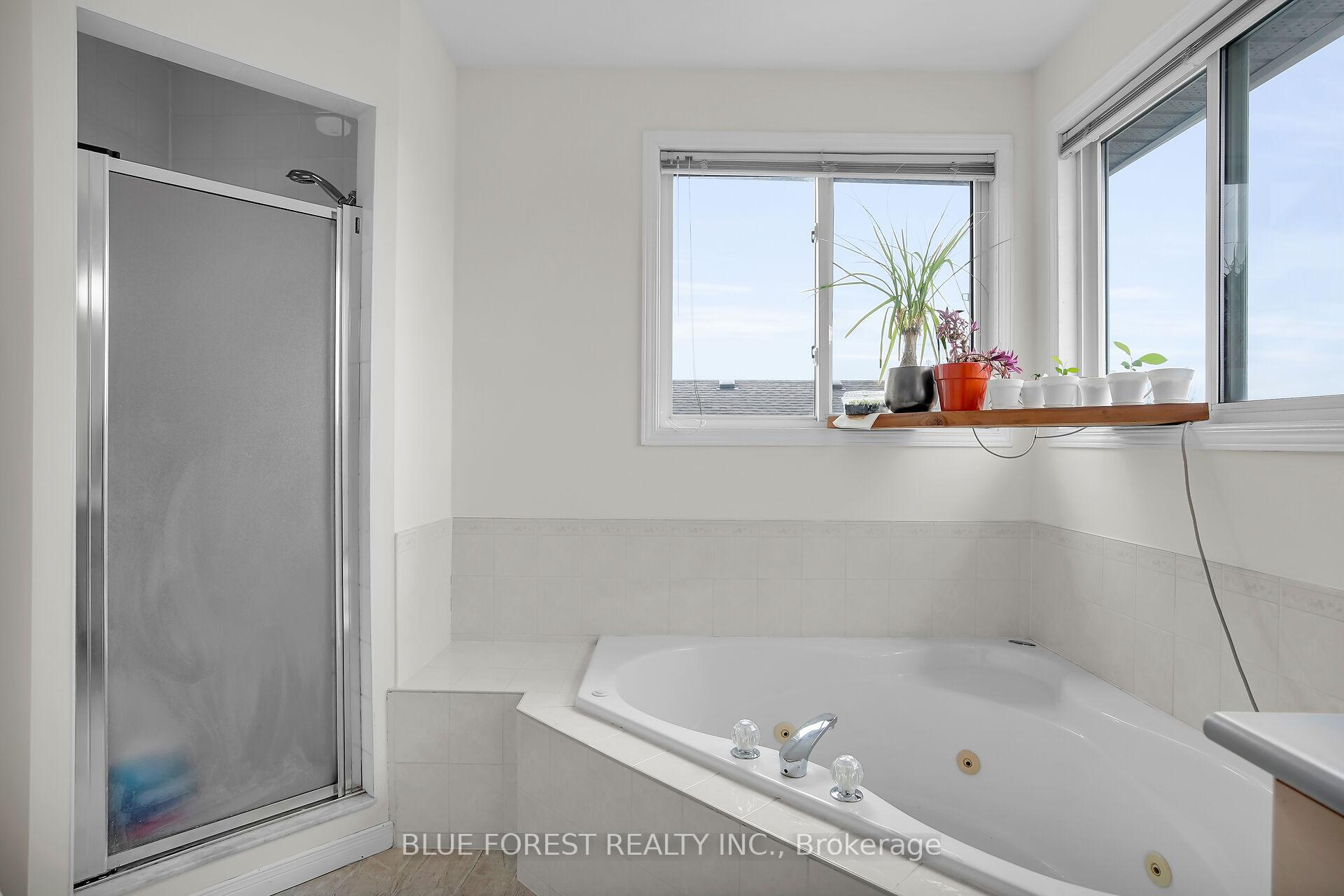 Photo 18 of 11 Ponsford Place, St. Thomas — HOMEH