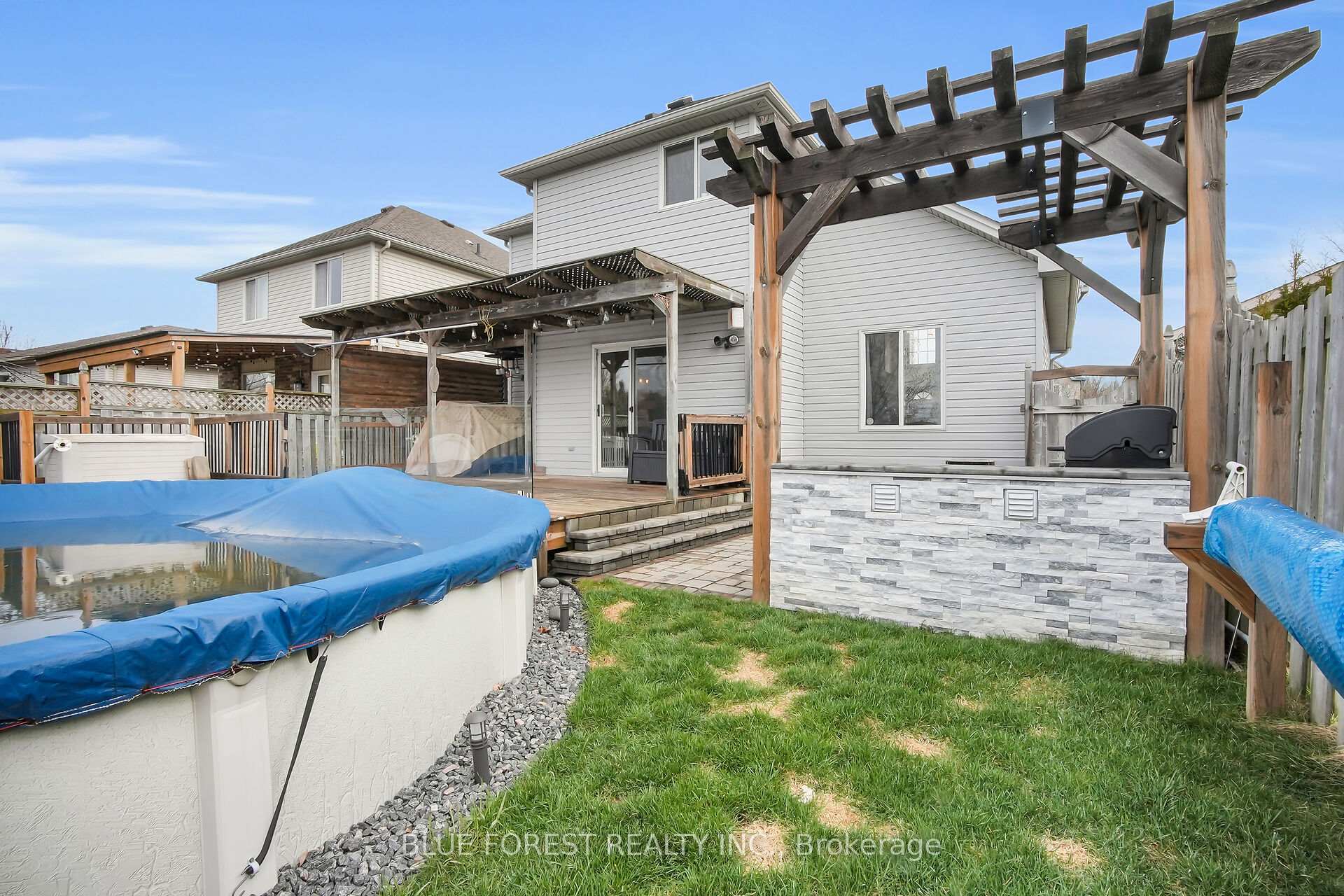 Photo 29 of 11 Ponsford Place, St. Thomas — HOMEH