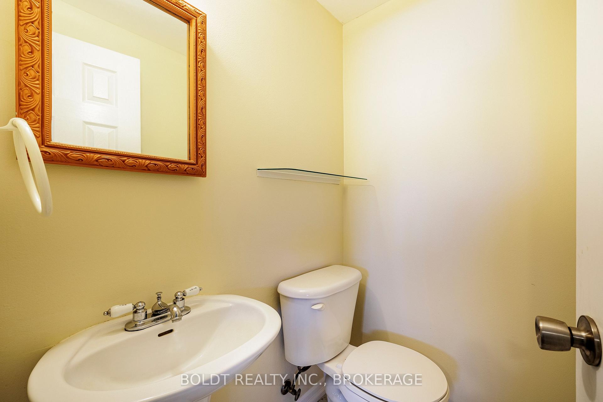 Photo 19 of 111 Westgate Park Drive, St. Catharines, Lakeshore — HOMEH