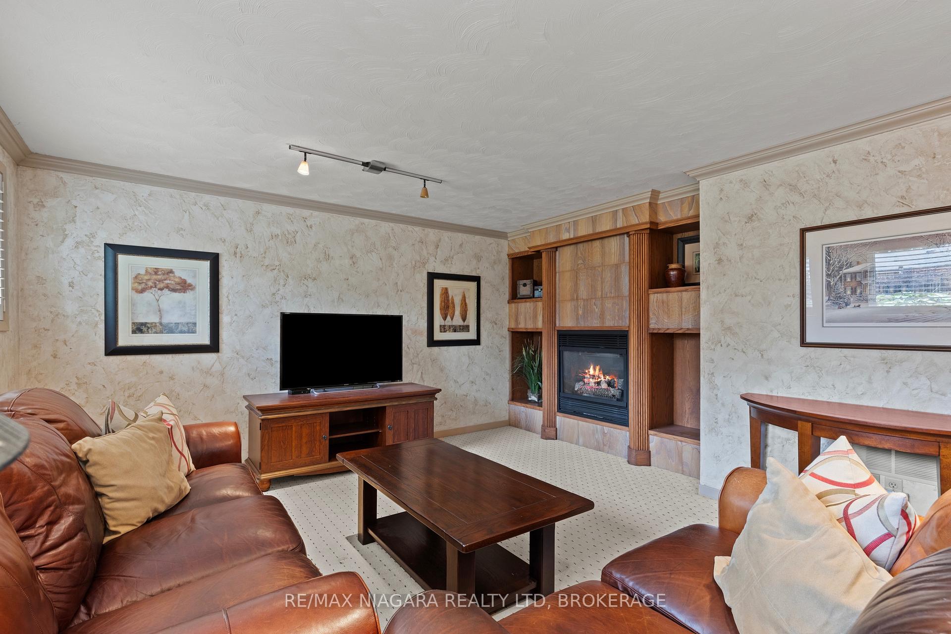 Photo 30 of 22 Royal York Road, St. Catharines, Lakeshore — HOMEH