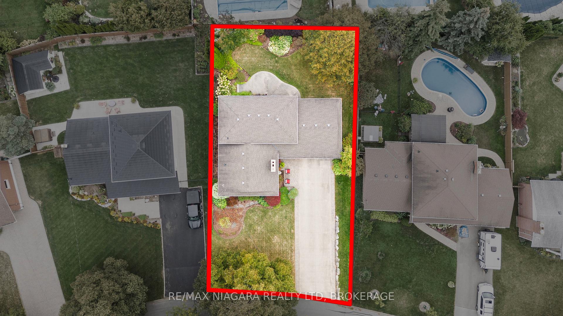 Photo 49 of 22 Royal York Road, St. Catharines, Lakeshore — HOMEH