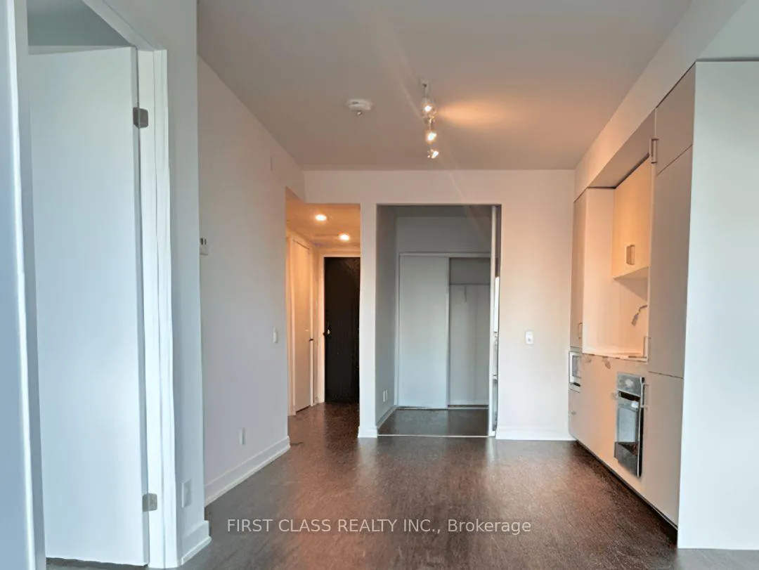 Photo 4 of Unit 1609, 88 Queen Street E, Toronto, Church-Yonge Corridor — HOMEH