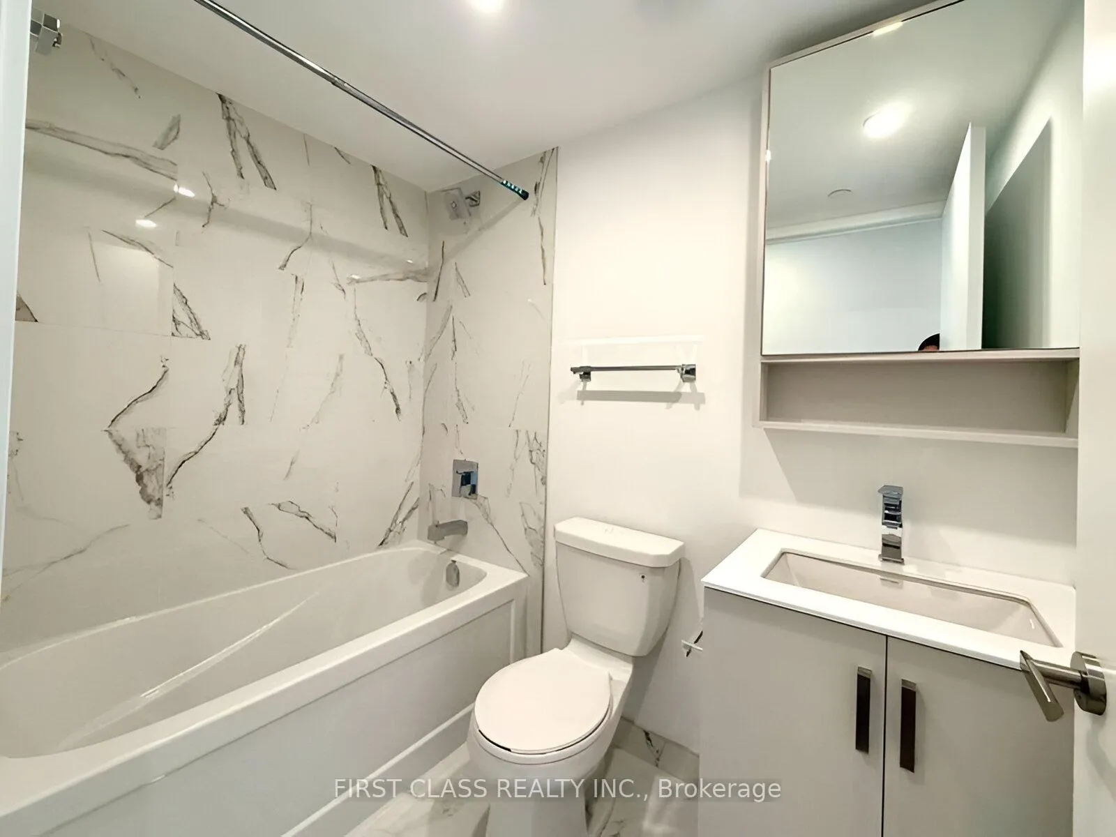 Photo 8 of Unit 1609, 88 Queen Street E, Toronto, Church-Yonge Corridor — HOMEH