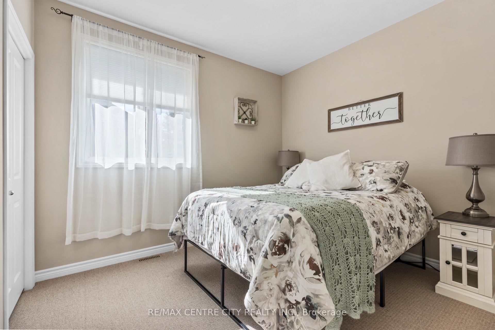 Photo 12 of 40 Blairmont Terrace, St. Thomas — HOMEH