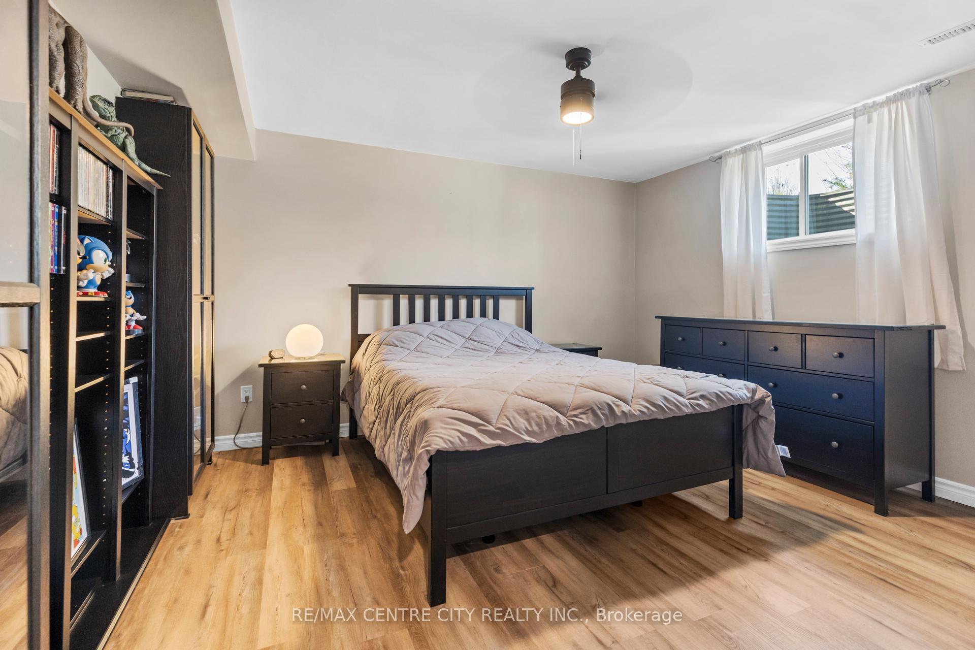 Photo 24 of 40 Blairmont Terrace, St. Thomas — HOMEH