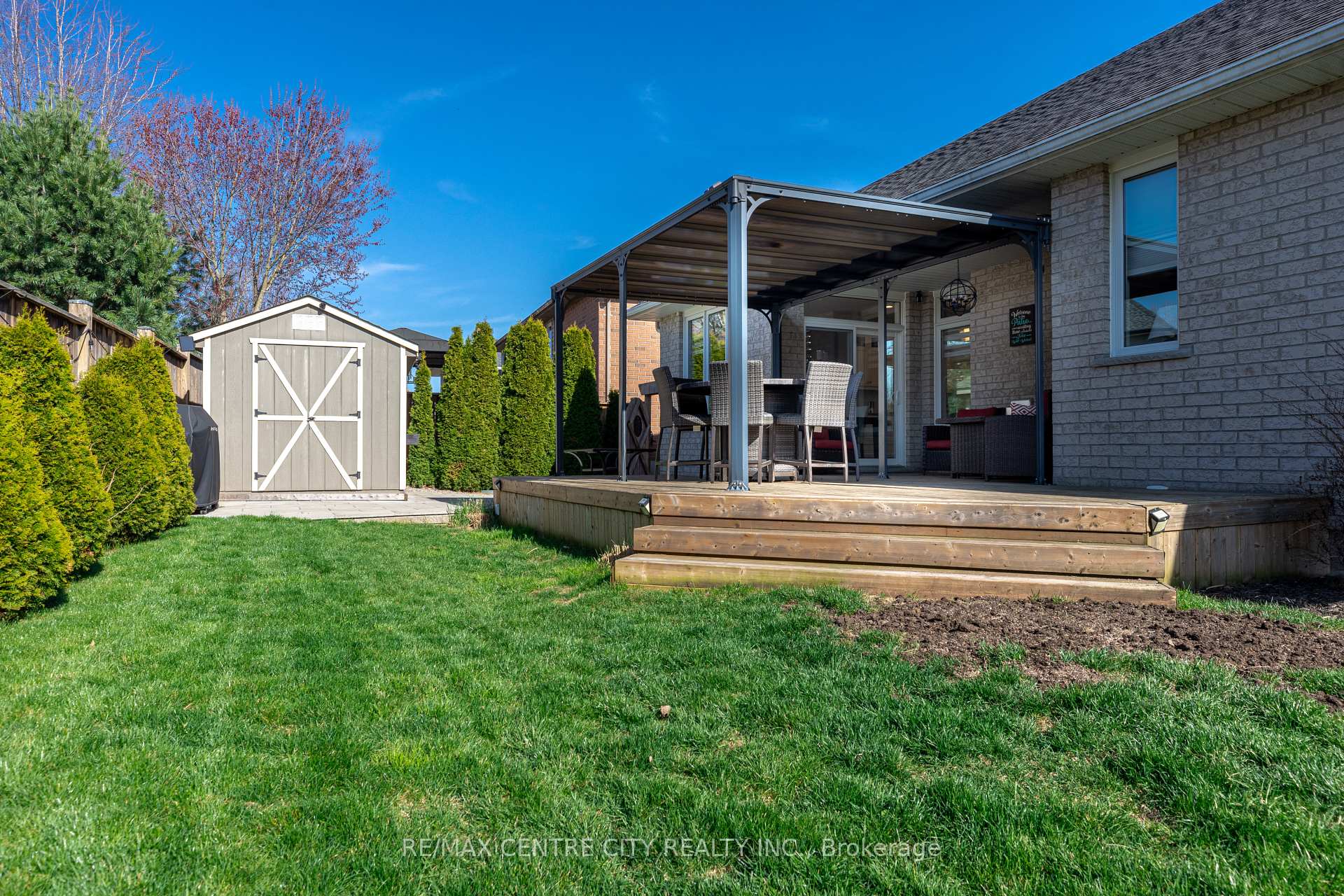 Photo 29 of 40 Blairmont Terrace, St. Thomas — HOMEH