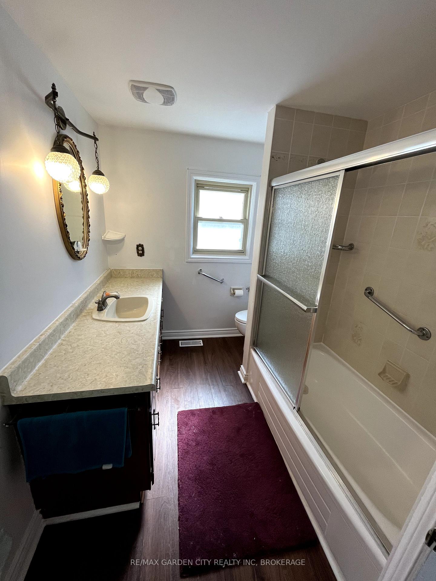 Photo 14 of 501 Bunting Road, St. Catharines, Bunting/Linwell — HOMEH