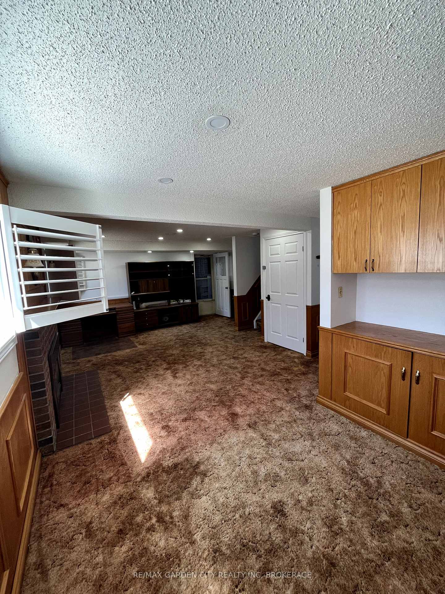 Photo 36 of 501 Bunting Road, St. Catharines, Bunting/Linwell — HOMEH