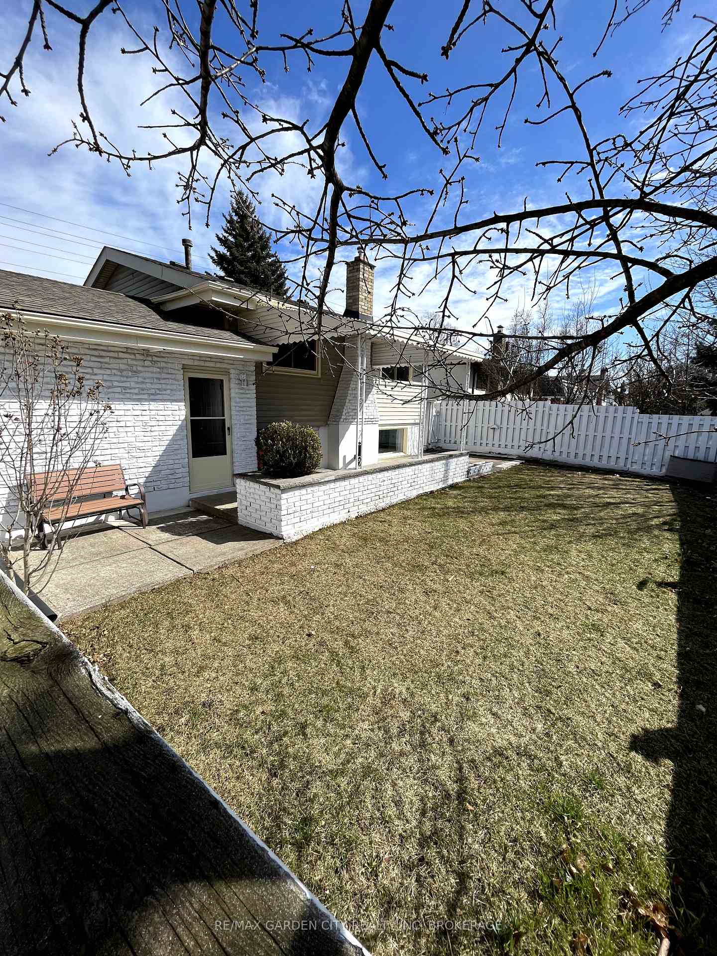 Photo 44 of 501 Bunting Road, St. Catharines, Bunting/Linwell — HOMEH