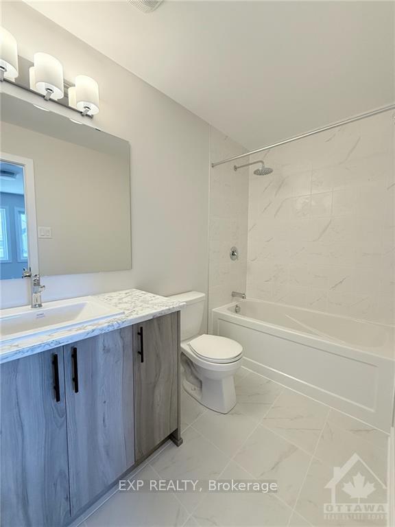 Photo 12 of 538 Oldenberg Avenue, Ottawa, Btwn Franktown Rd. & Fallowfield Rd. — HOMEH