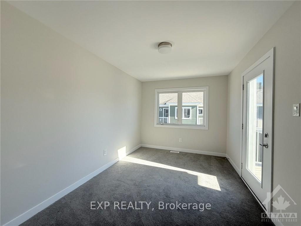 Photo 17 of 538 Oldenberg Avenue, Ottawa, Btwn Franktown Rd. & Fallowfield Rd. — HOMEH