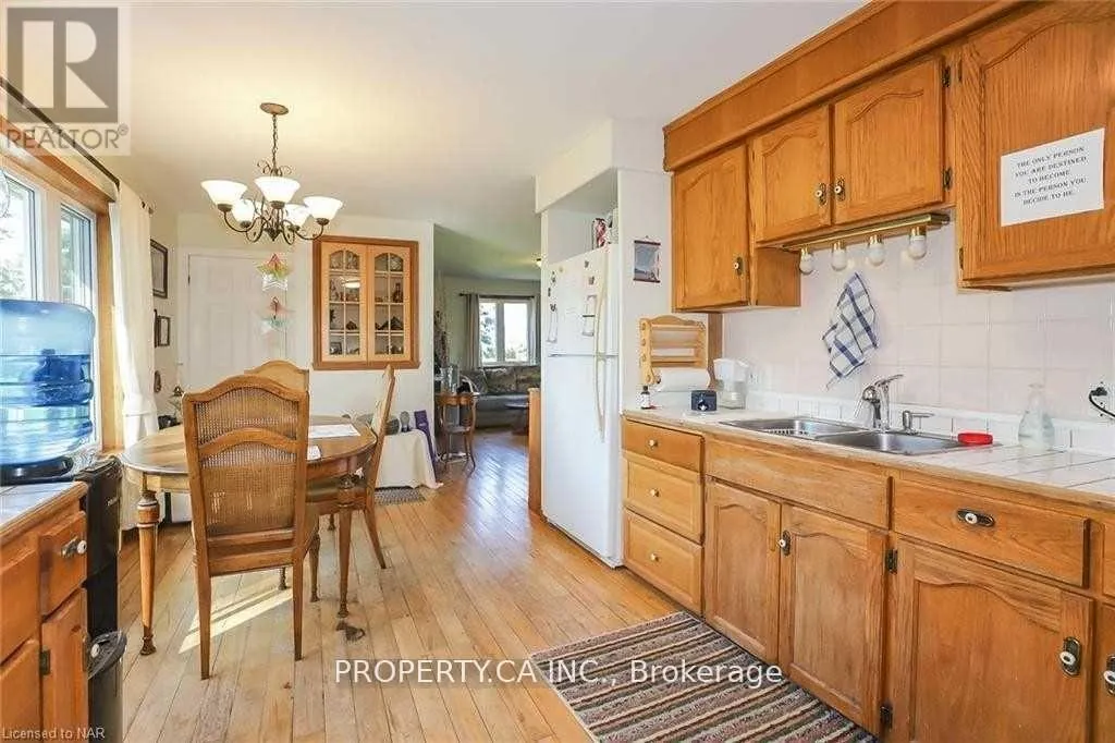Photo 274 of 1800+ Fifth Street, St. Catharines, Rural Fourth — HOMEH