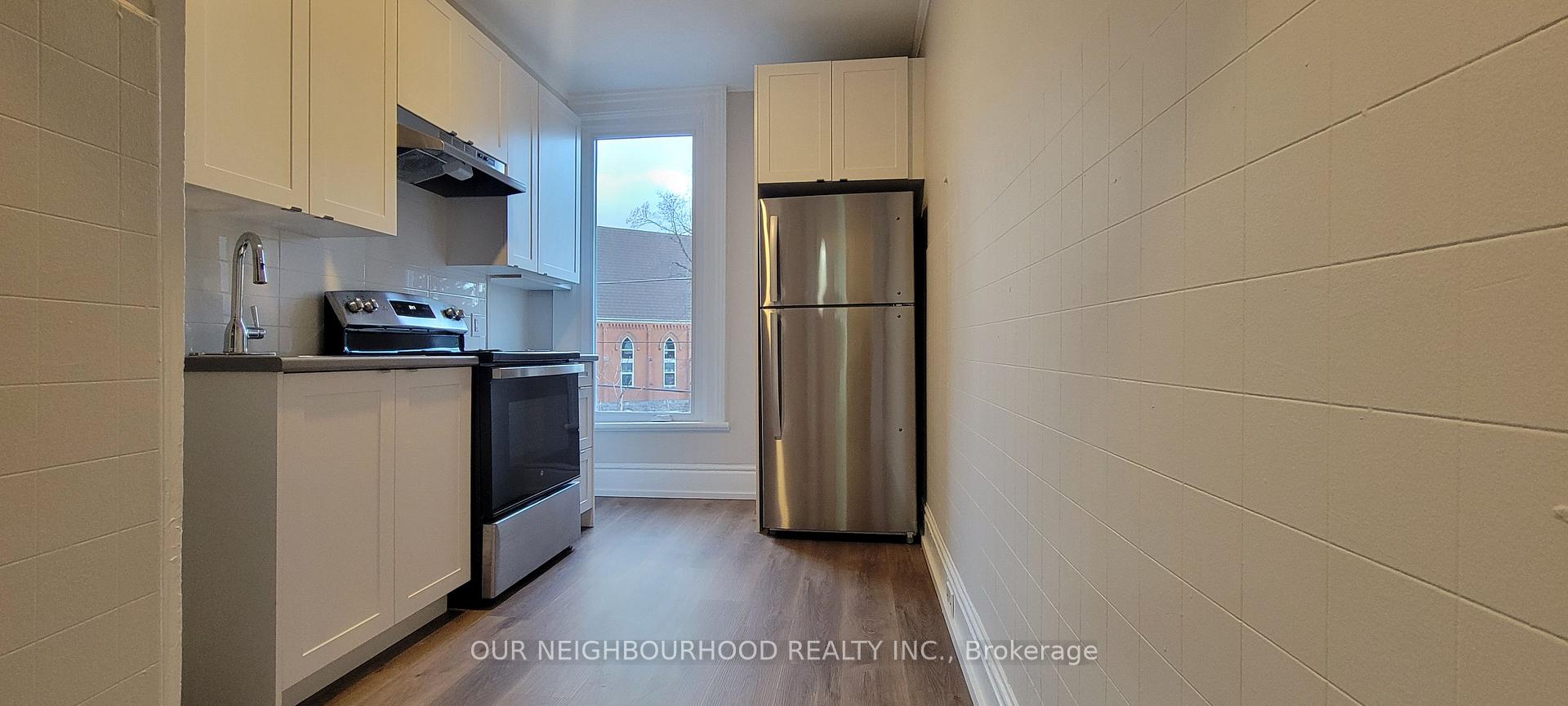 Photo 1 of Unit 8, 82 Welland Avenue, St. Catharines, Downtown — HOMEH
