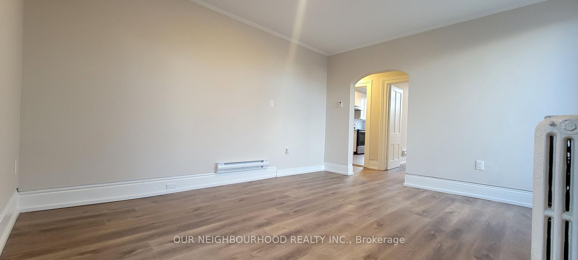 Photo 3 of Unit 8, 82 Welland Avenue, St. Catharines, Downtown — HOMEH