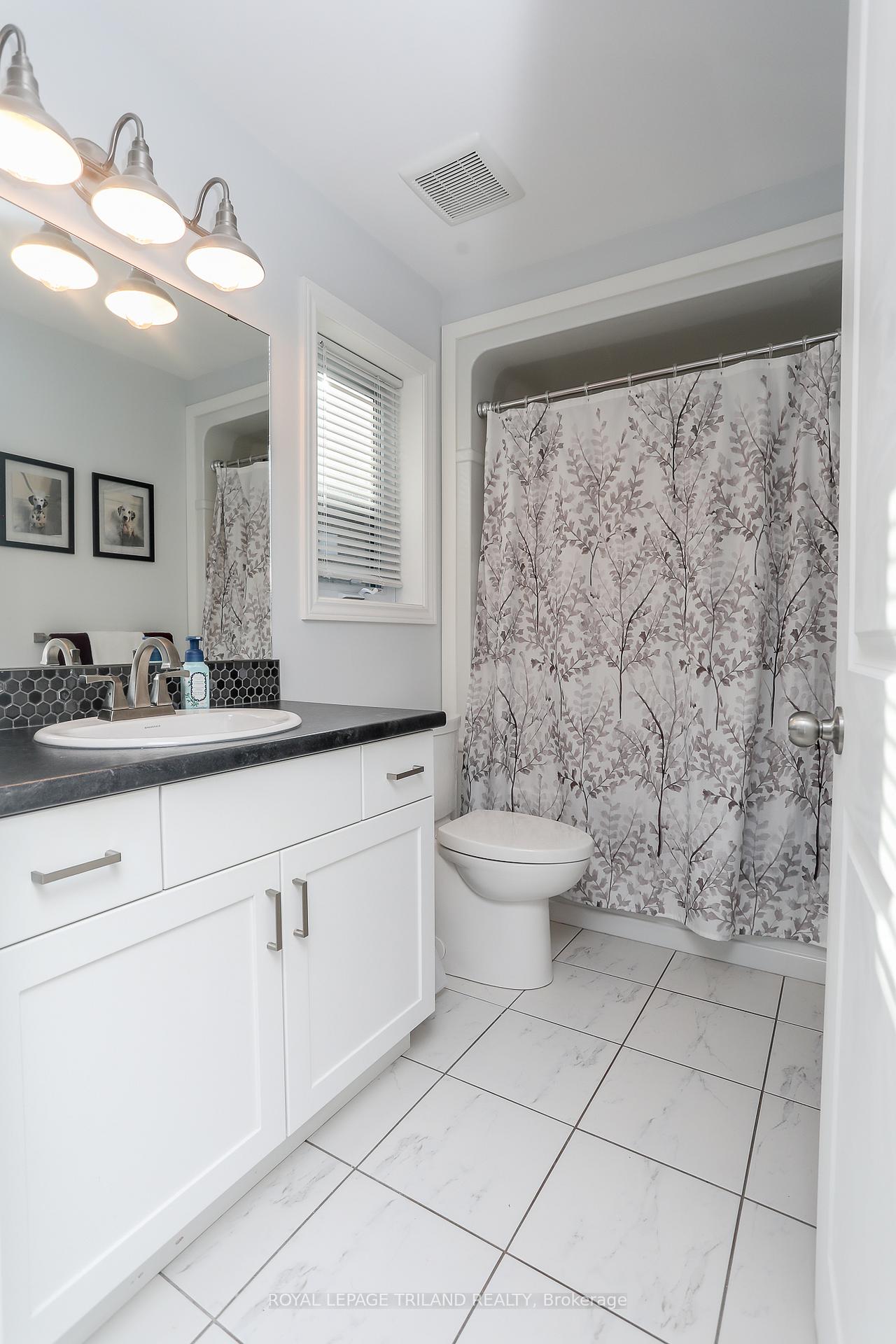 Photo 23 of 30 Foxtail Lane, St. Thomas — HOMEH