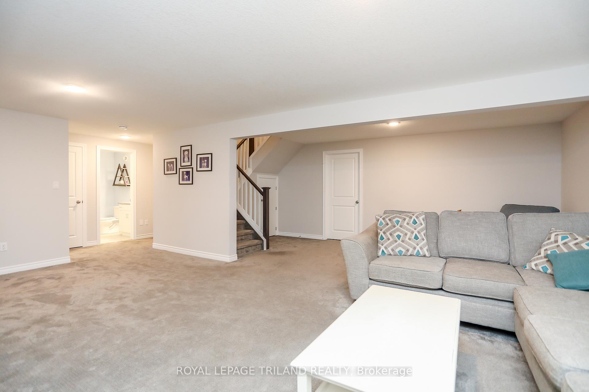 Photo 29 of 30 Foxtail Lane, St. Thomas — HOMEH