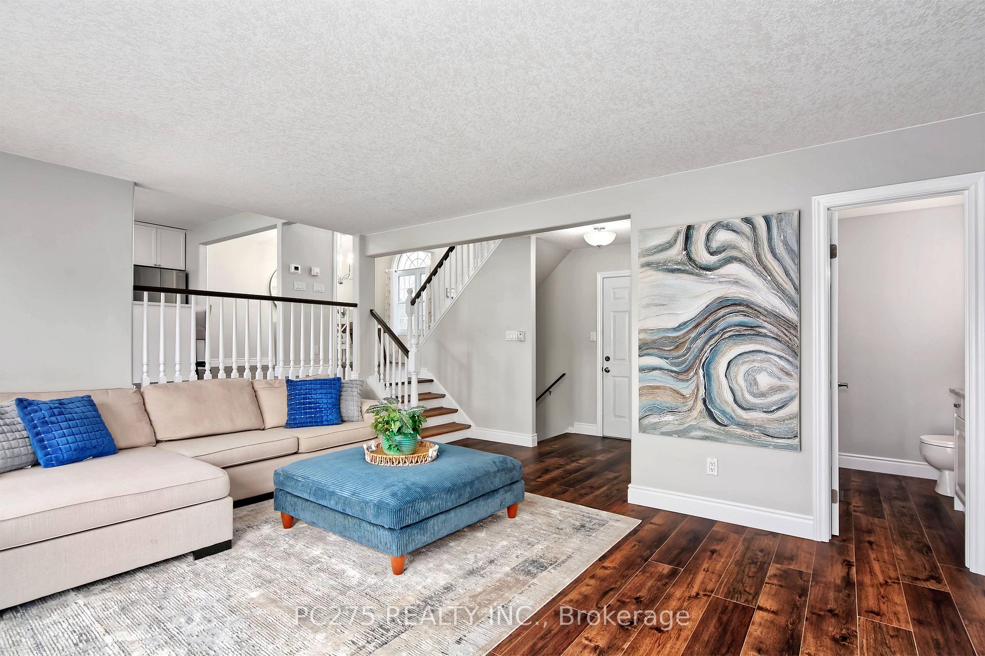 Photo 12 of 14 Redtail Court, St. Thomas — HOMEH