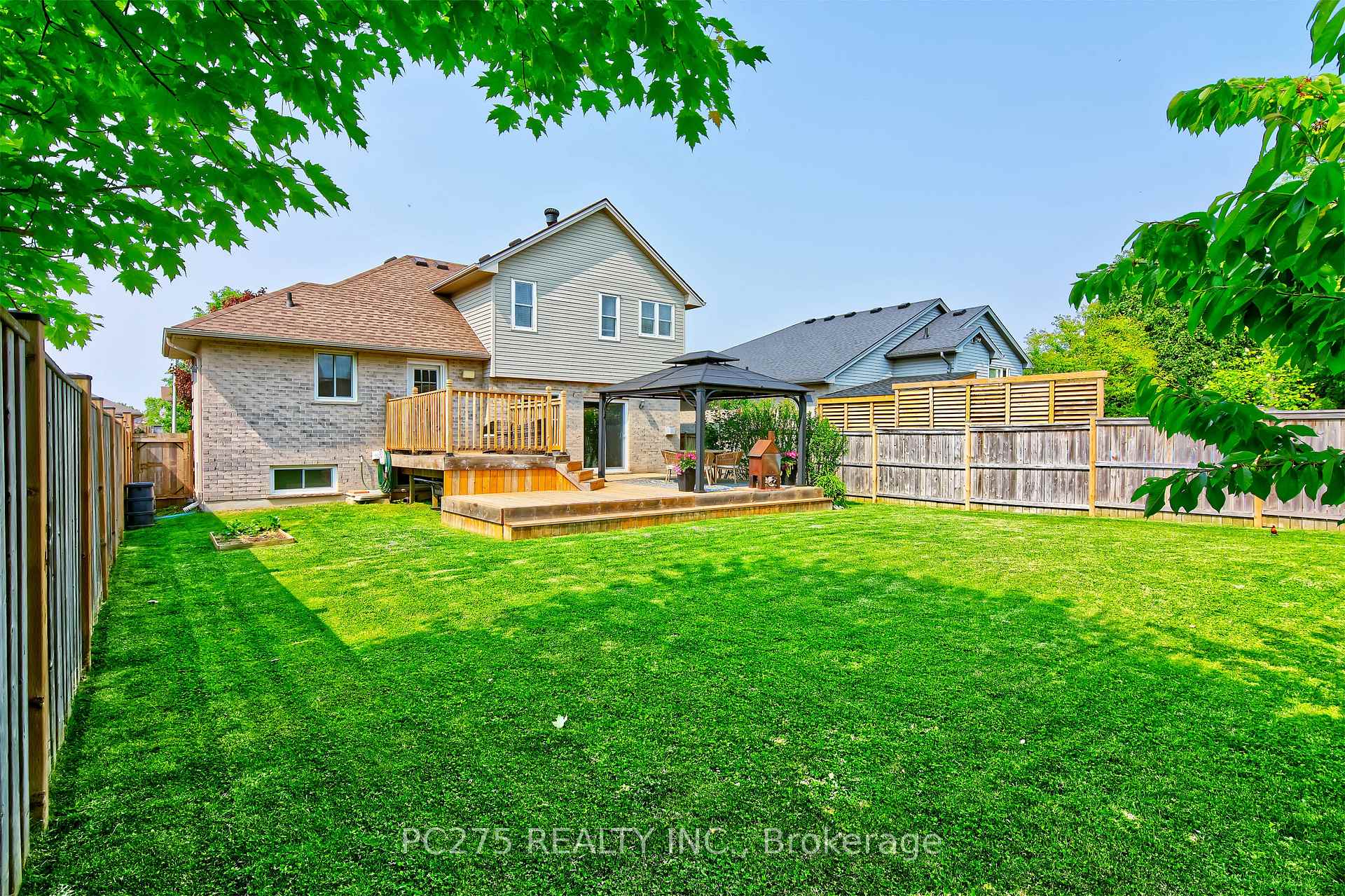 Photo 35 of 14 Redtail Court, St. Thomas — HOMEH