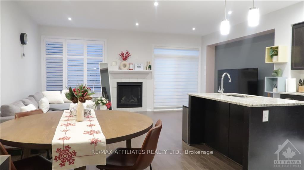 Photo 4 of 756 Putney Crescent, Ottawa, Stittsville (South) — HOMEH